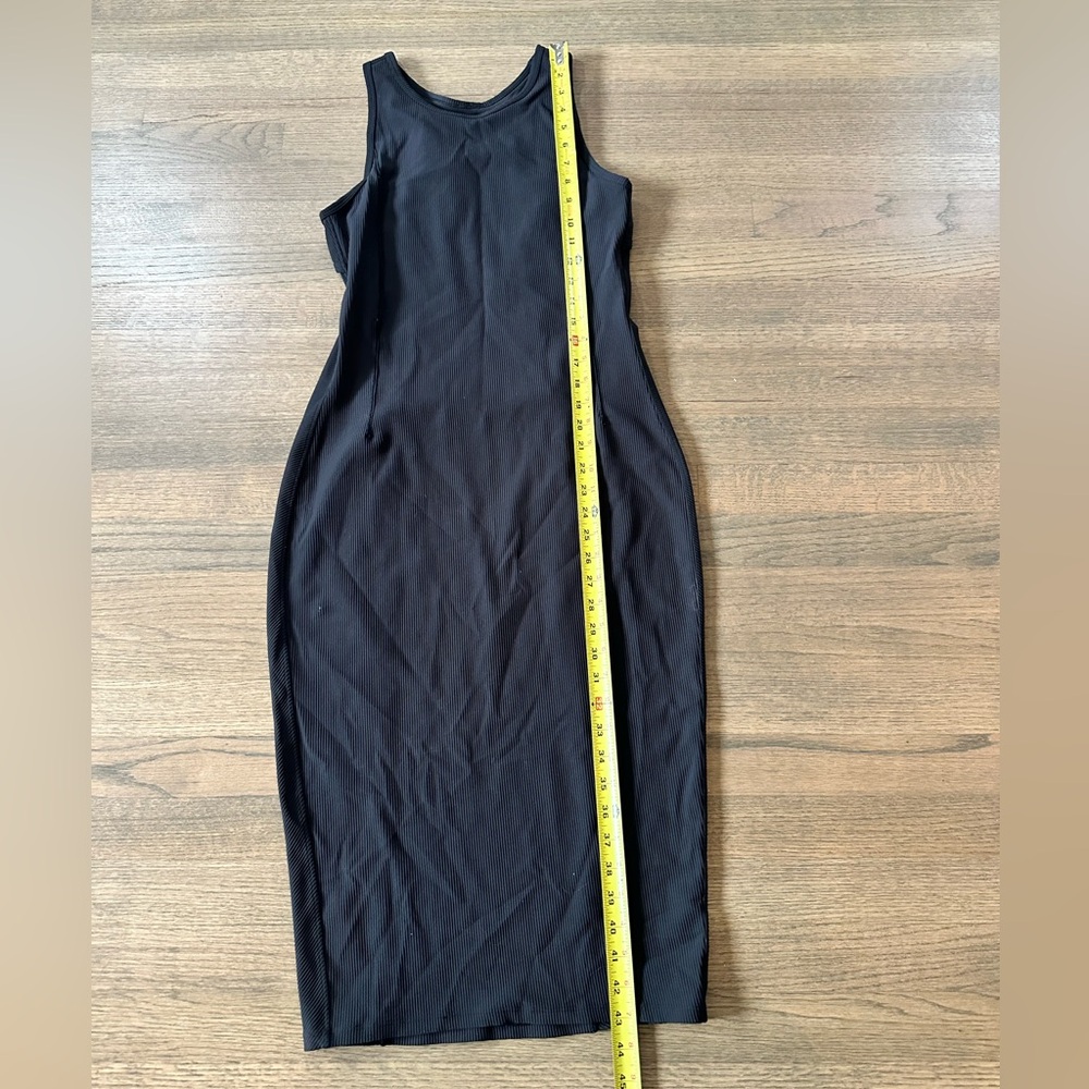 Lululemon Brunch and Back Dress-Size 8-Black - Picture 10 of 11